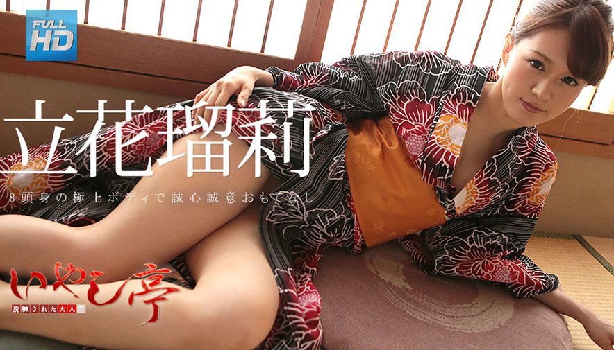 美少女自慰露脸秀上车后加码鲍菊双插哥哥等你们来上车